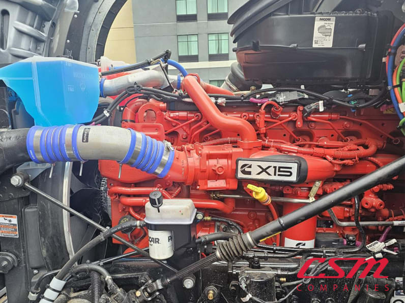Drivers side engine for this 2025 Kenworth T680 (Stock number: SJ133611)Weeee