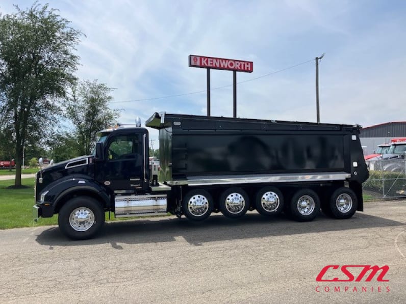 Exterior full driver side for this 2025 Kenworth T880 (Stock number: SJ138026)Weeee