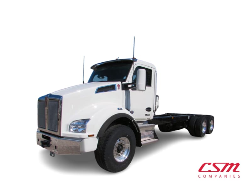 Featured image with white background for this 2025 Kenworth T880 (Stock number: SJ140882)