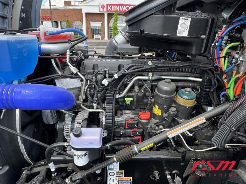 Drivers side engine for this 2025 Kenworth T880 (Stock number: SJ169678)Weeee