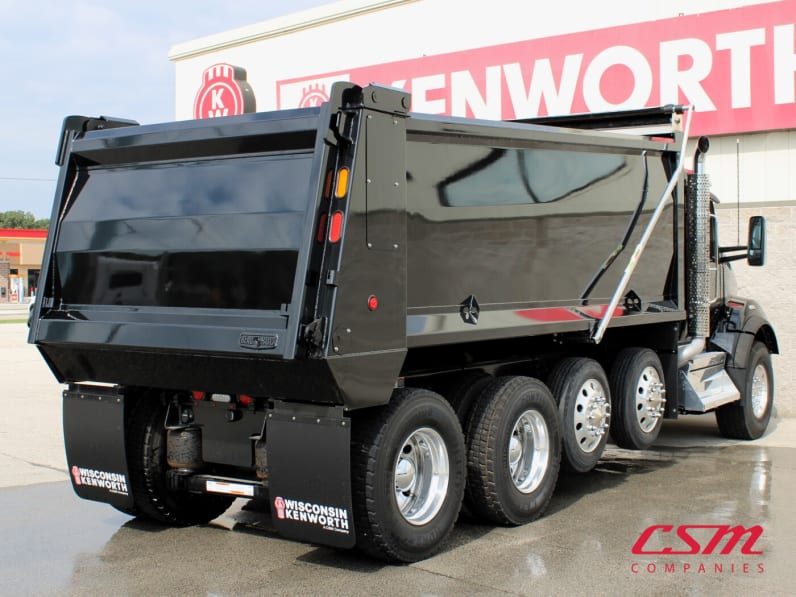 SJ173928-2025-Kenworth-T880-Short-Hood