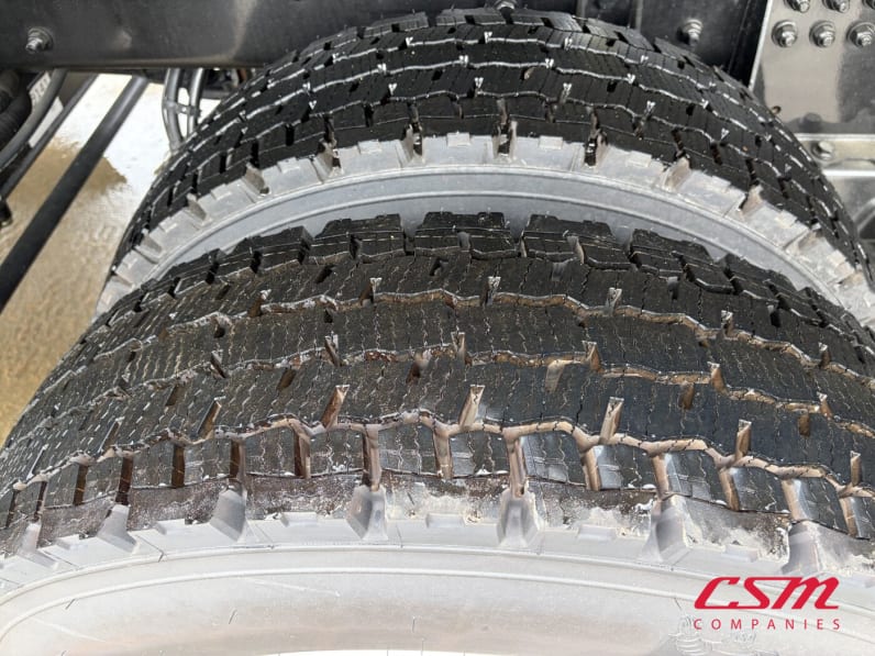 Driver side rear frame and tire tread for this 2025 Kenworth T880 (Stock number: SJ183470)Weeee