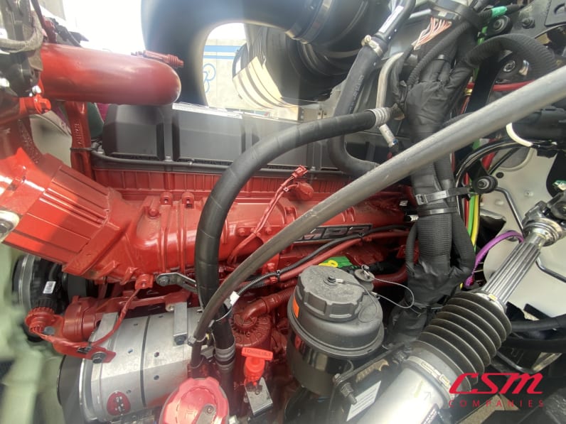 Drivers side engine for this 2025 Mack Anthem ANT64 (Stock number: SM050967)