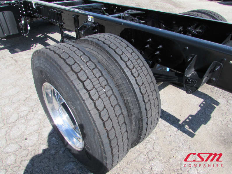 Driver side rear frame and tire tread for this 2025 Kenworth T280 (Stock number: SM166152)