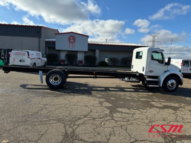 Exterior full passenger side for this 2025 Kenworth T280 (Stock number: SM169875)Weeee