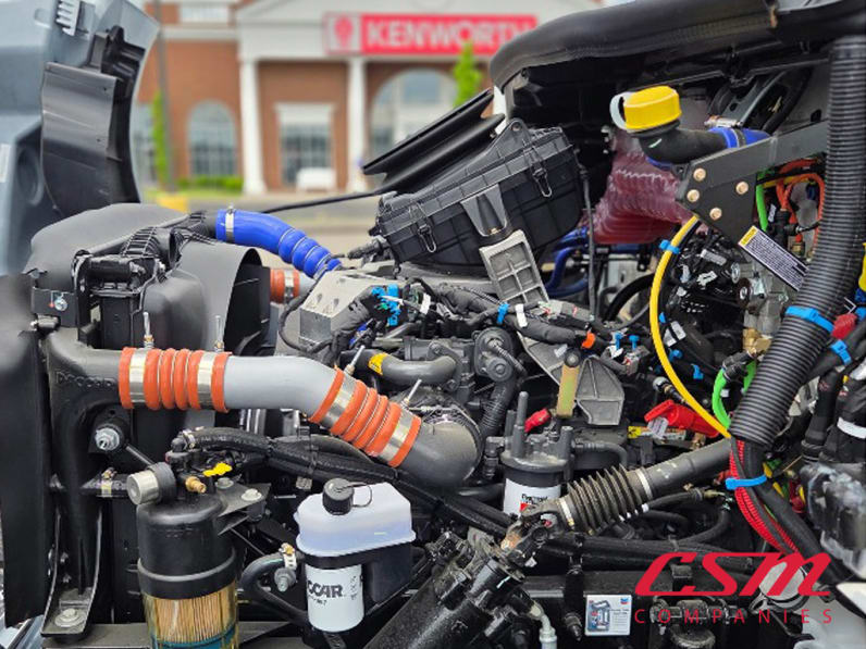 Drivers side engine for this 2025 Kenworth T280 (Stock number: SM169878)Weeee