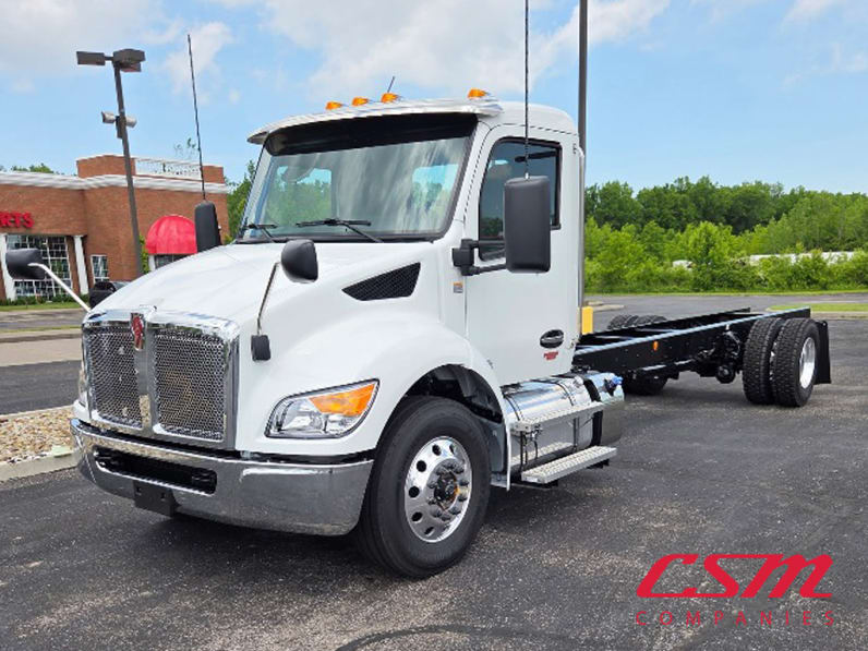 Exterior front drivers side for this 2025 Kenworth T280 (Stock number: SM169878)Weeee