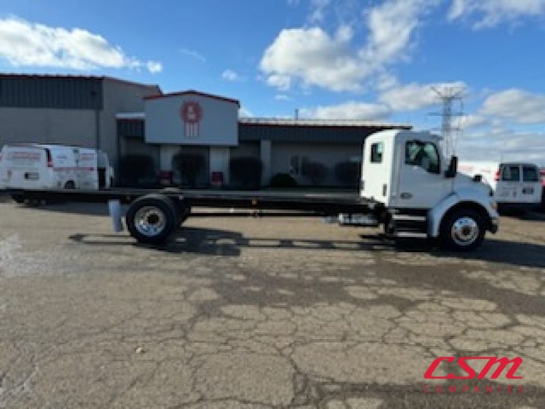 Exterior full passenger side for this 2025 Kenworth T280 (Stock number: SM169878)Weeee