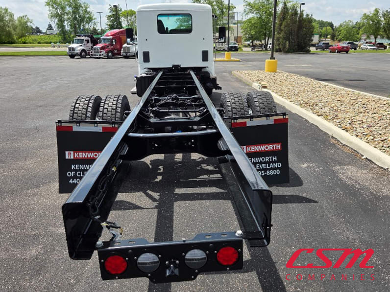 Exterior full rear view for this 2025 Kenworth T280 (Stock number: SM169879)Weeee