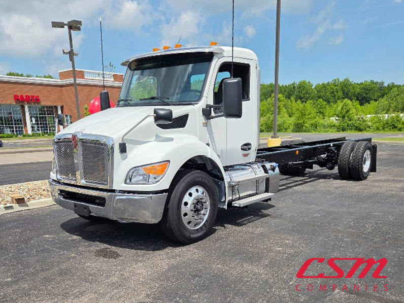 Exterior front drivers side for this 2025 Kenworth T280 (Stock number: SM169881)Weeee