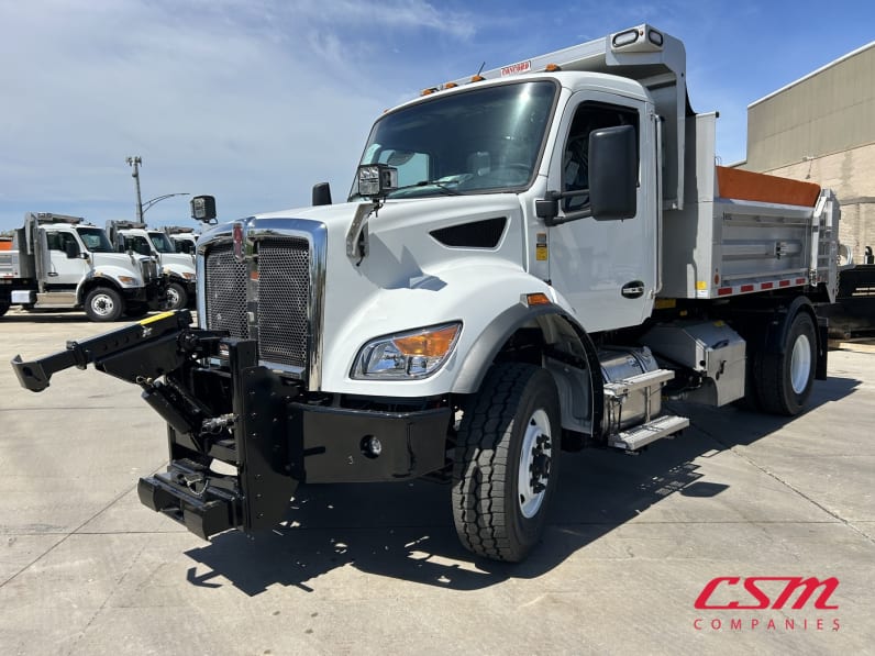 Exterior front drivers side for this 2025 Kenworth T480 (Stock number: SM177614)Weeee