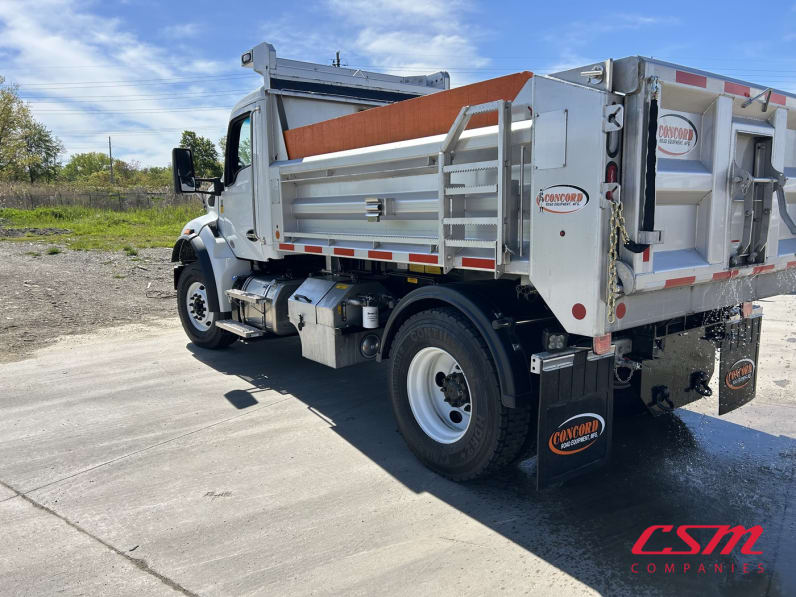 Exterior rear driver side for this 2025 Kenworth T480 (Stock number: SM177620)Weeee