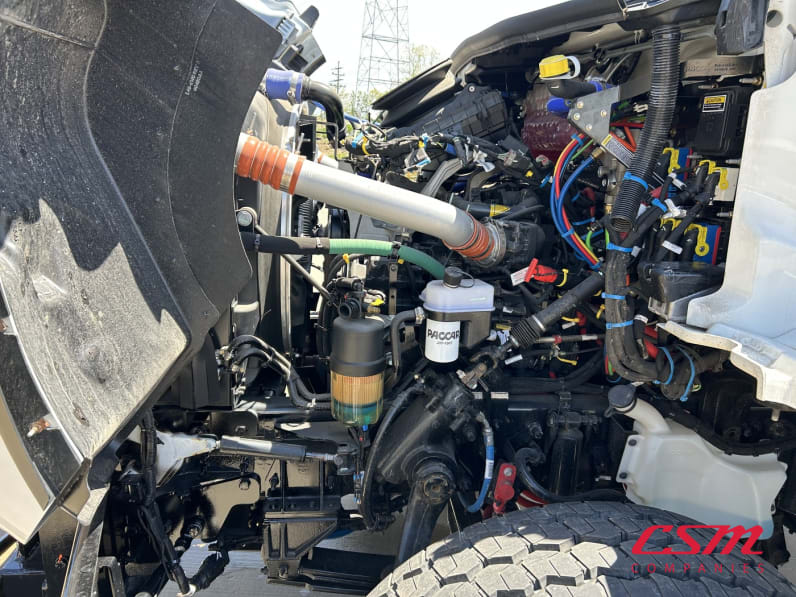 Drivers side engine for this 2025 Kenworth T480 (Stock number: SM177628)Weeee