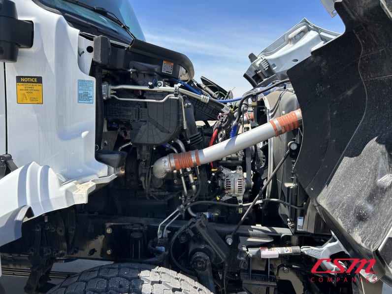 Passenger side engine for this 2025 Kenworth T480 (Stock number: SM177628)Weeee
