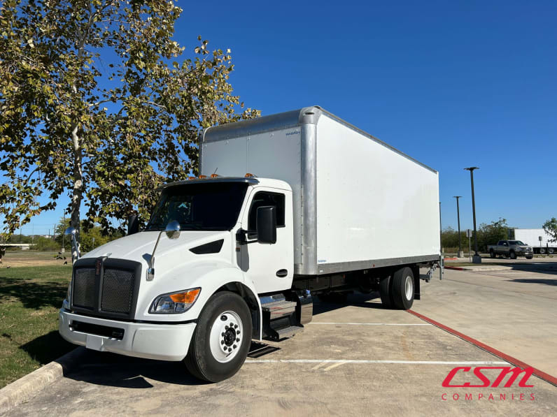 Exterior front drivers side for this 2025 Kenworth T280 (Stock number: SM182090)