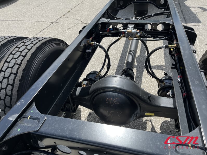 Center rear frame for this 2026 Hino L7 (Stock number: T5T50426)