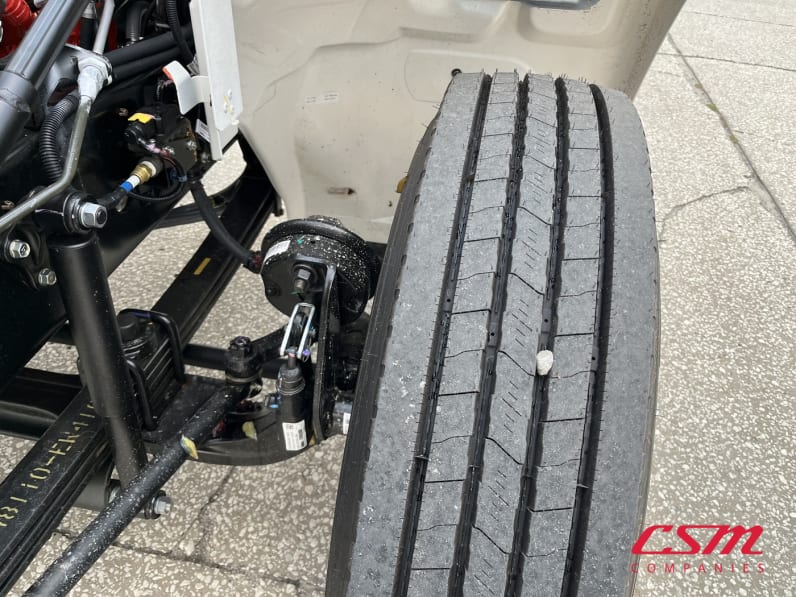 Driver side front tire tread for this 2026 Hino L6 (Stock number: T5T52636)