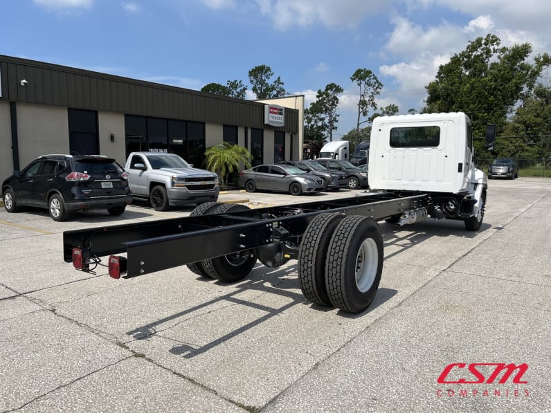 Exterior rear passenger side for this 2026 Hino L6 (Stock number: T5T52636)