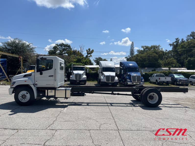 Exterior full driver side for this 2026 Hino L6 (Stock number: T5T52971)