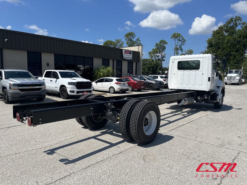 Exterior rear passenger side for this 2026 Hino L6 (Stock number: T5T52971)