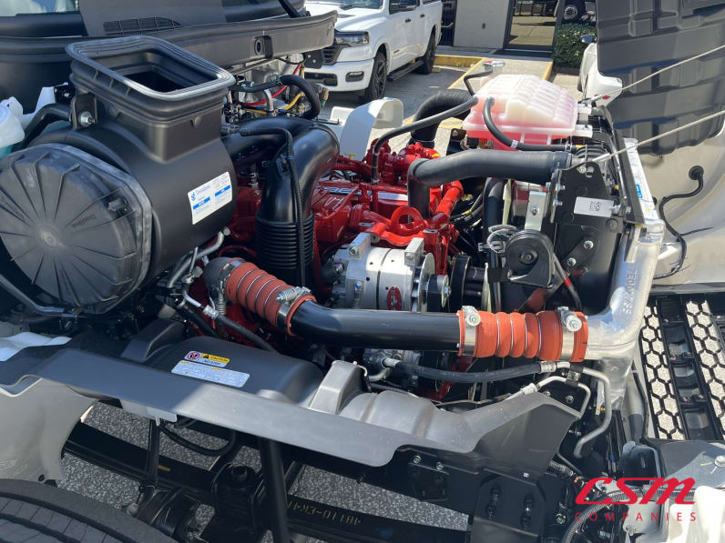 Passenger side engine for this 2026 Hino L6 (Stock number: T5T52971)