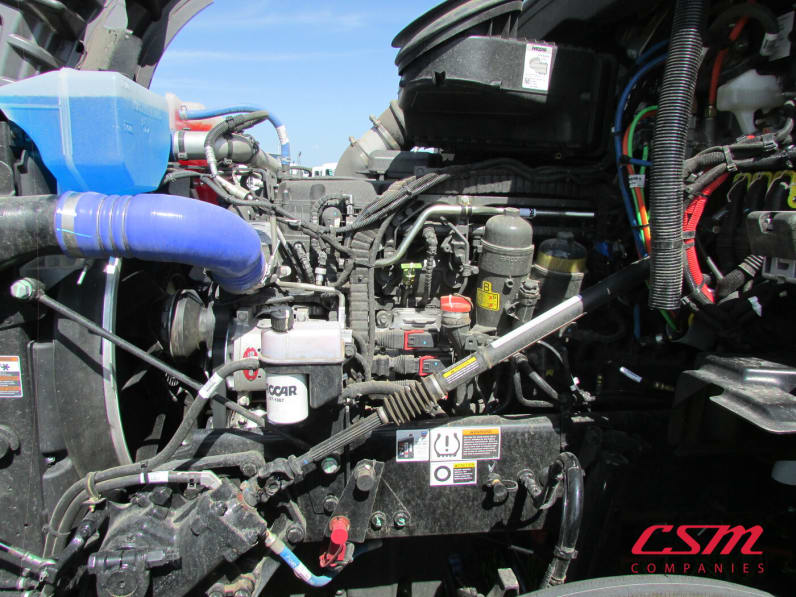 Drivers side engine for this 2026 Kenworth T880 (Stock number: TF219863)