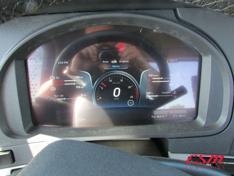 Mileage for this 2026 Kenworth T880 (Stock number: TF219863)