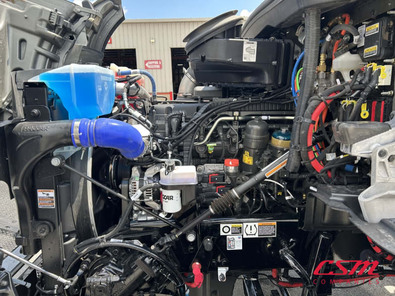 Drivers side engine for this 2026 Kenworth T880 (Stock number: TF219872)