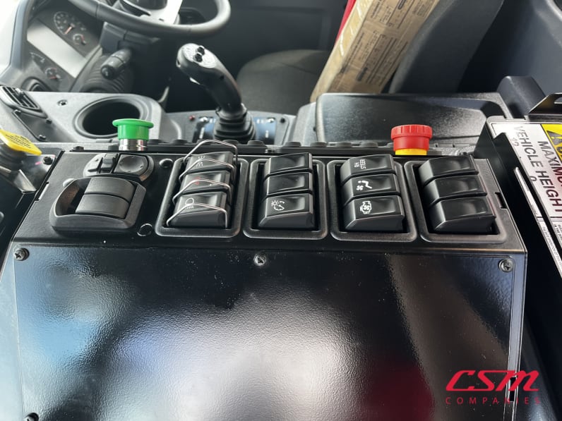Interior cockpit for this 2026 Kenworth L770 (Stock number: TF806978)Weeee