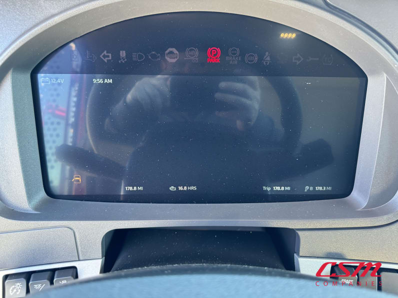 Mileage for this 2026 Kenworth T880 (Stock number: TJ208937)Weeee