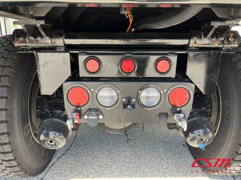 Center rear frame for this 2026 Kenworth T880 (Stock number: TJ211549)