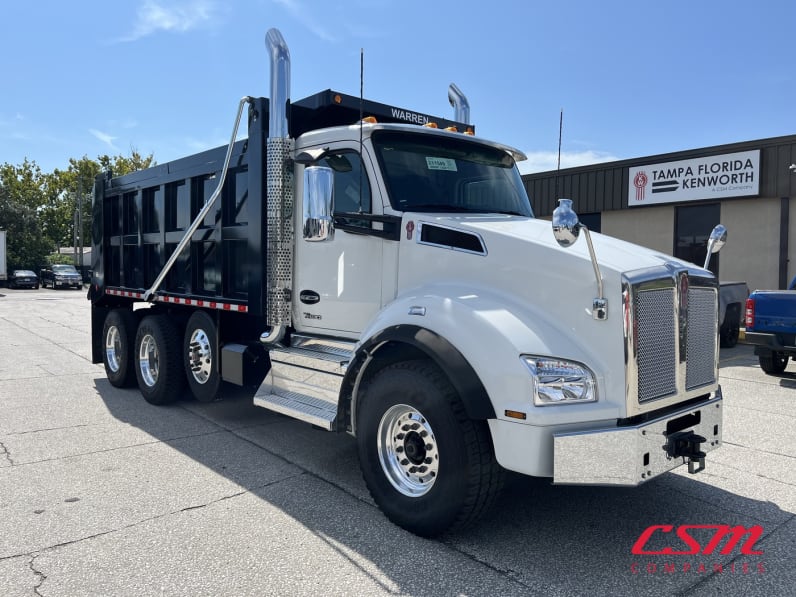 Exterior front passenger side for this 2026 Kenworth T880 (Stock number: TJ211549)