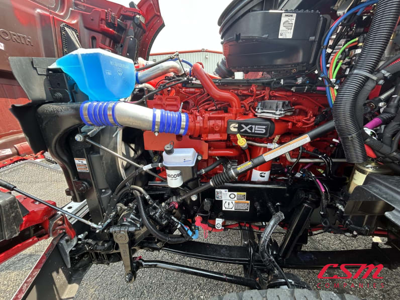 Drivers side engine for this 2026 Kenworth T880 (Stock number: TJ216222)