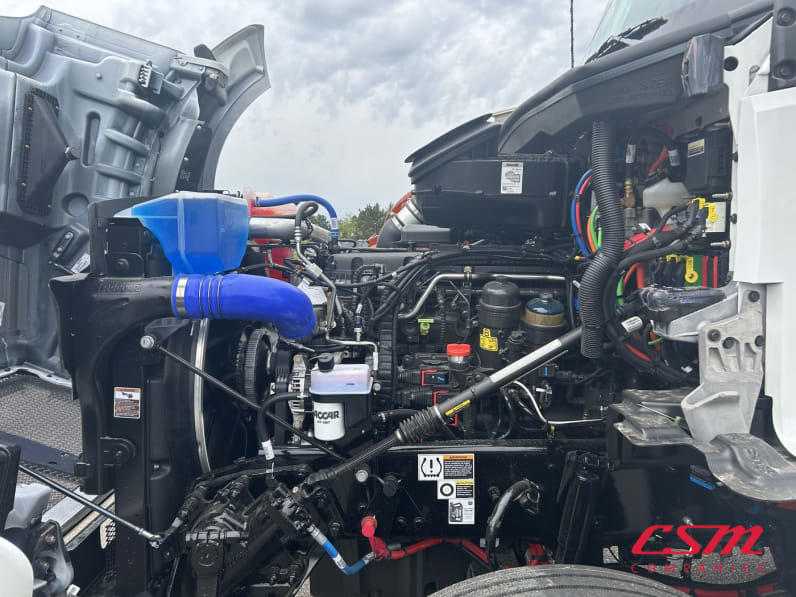 Drivers side engine for this 2026 Kenworth T880 Short Hood (Stock number: TJ216227)