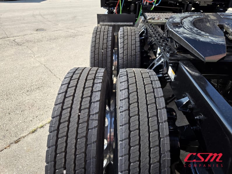 Driver side rear frame and tire tread for this 2026 Kenworth T680 (Stock number: TJ219874)