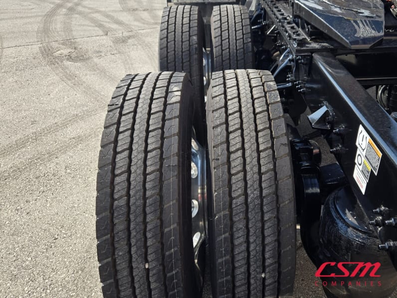 Driver side rear frame and tire tread for this 2026 Kenworth T680 (Stock number: TJ219875)