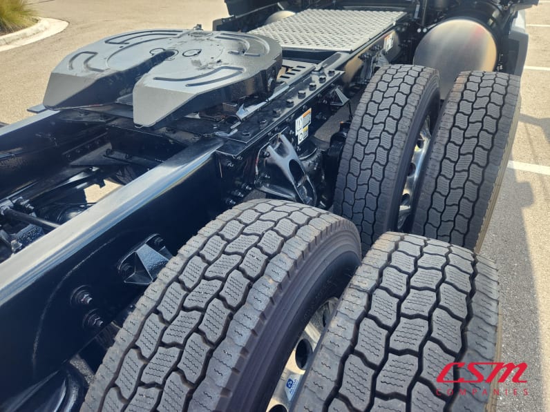 Passenger side rear frame and tire tread for this 2026 Kenworth T680 (Stock number: TJ219908)