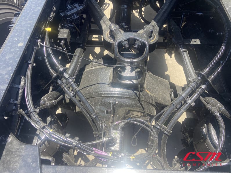Center rear frame for this 2026 Kenworth T880 (Stock number: TJ220175)