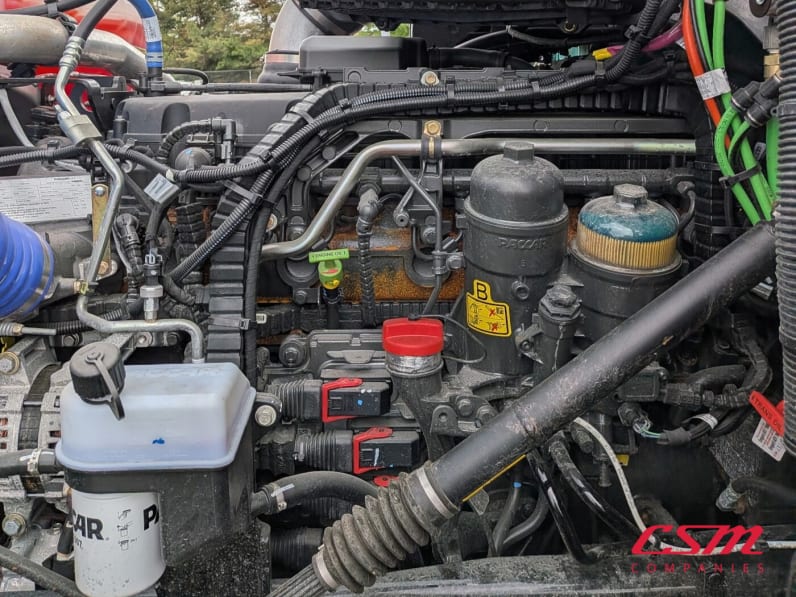 Drivers side engine for this 2026 Kenworth T880 (Stock number: TJ223878)Weeee