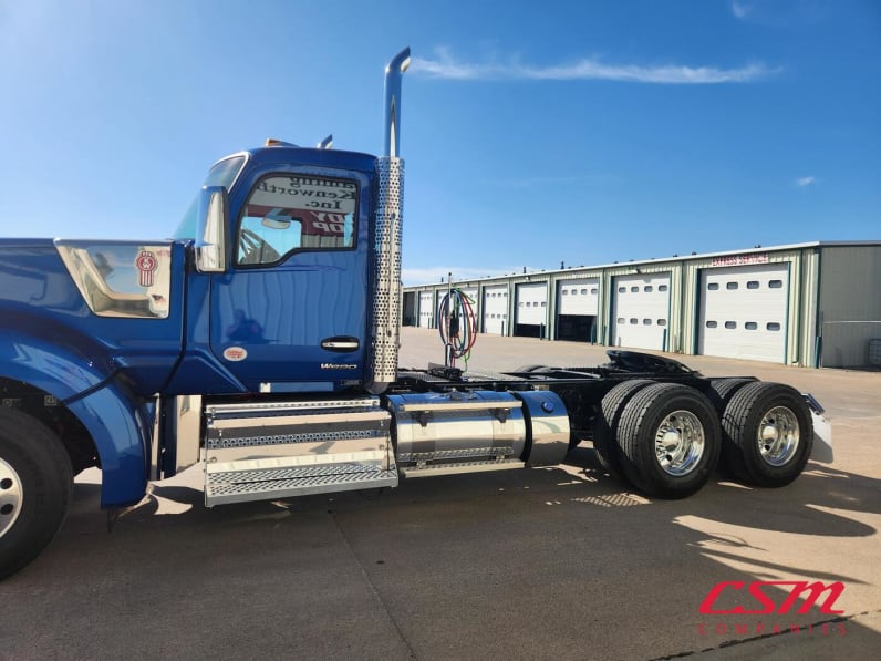 TJ224963-2026-Kenworth-W990