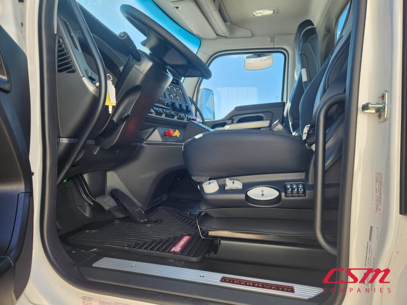 Drivers side door open for this 2026 Kenworth W990 (Stock number: TJ224964)