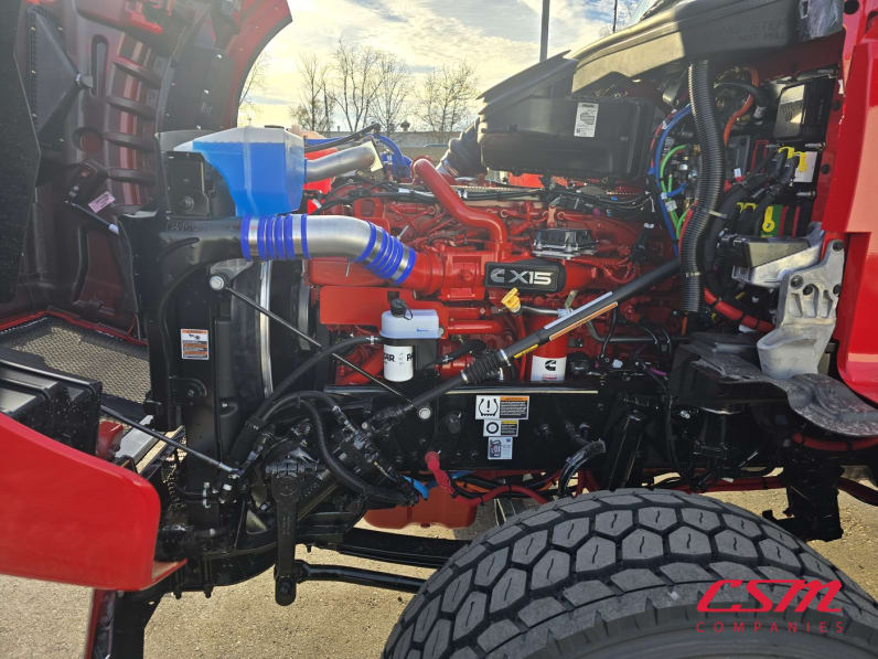 Drivers side engine for this 2026 Kenworth T880 (Stock number: TJ228278)