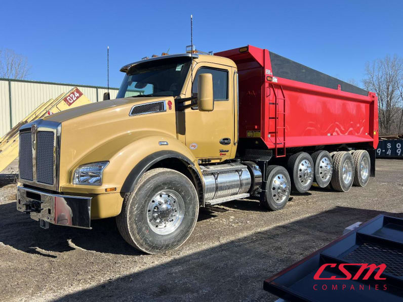 Exterior front drivers side for this 2026 Kenworth T880 (Stock number: TJ229161)Weeee