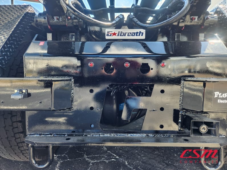 Center rear frame for this 2026 Kenworth T880 (Stock number: TJ230039)Weeee