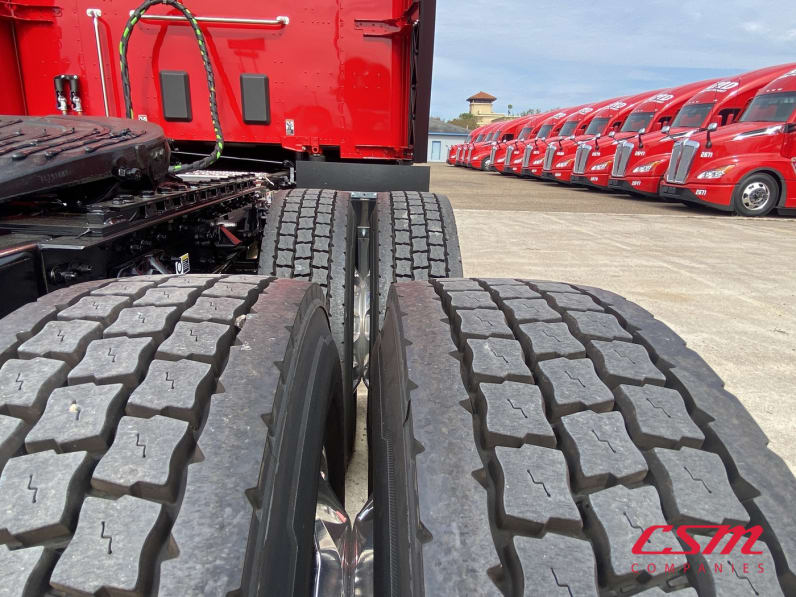 Passenger side rear frame and tire tread for this 2026 Kenworth T680 (Stock number: TJ230134)