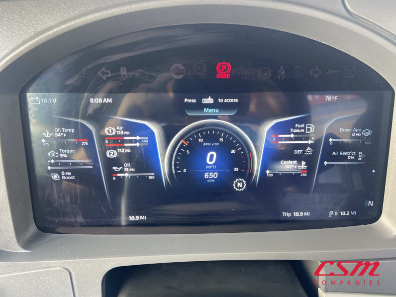 Interior dash for this 2026 Kenworth T880 (Stock number: TJ230136)Weeee