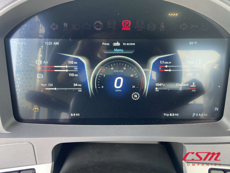 Mileage for this 2026 Kenworth T880 (Stock number: TJ230136)Weeee