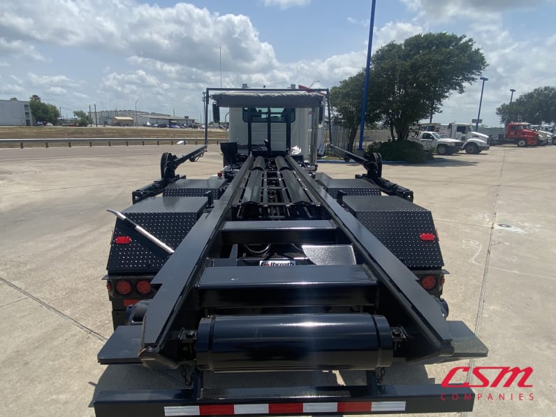 Center rear frame for this 2026 Mack Granite GR64 (Stock number: TM051005)