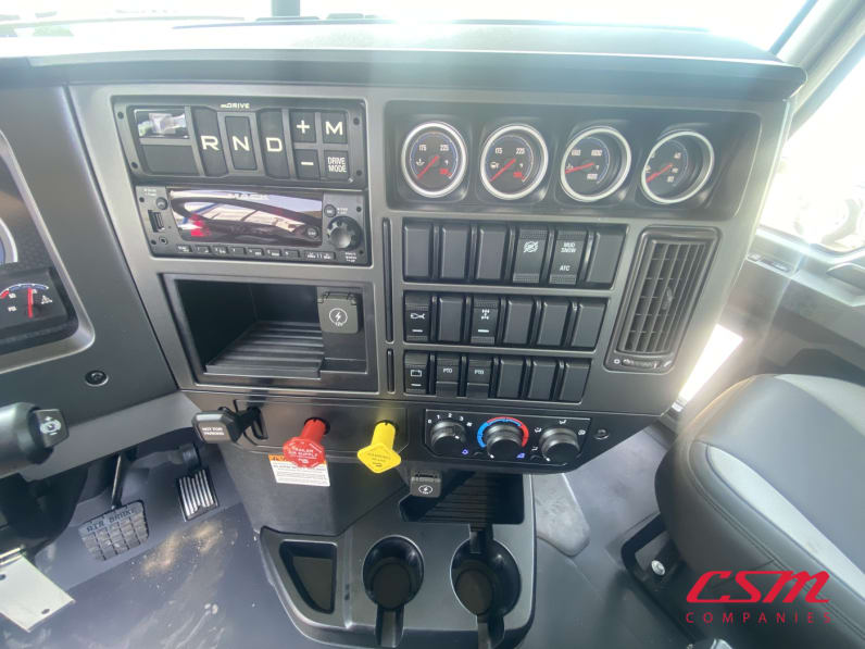 Interior dash for this 2026 Mack Granite GR64 (Stock number: TM051005)