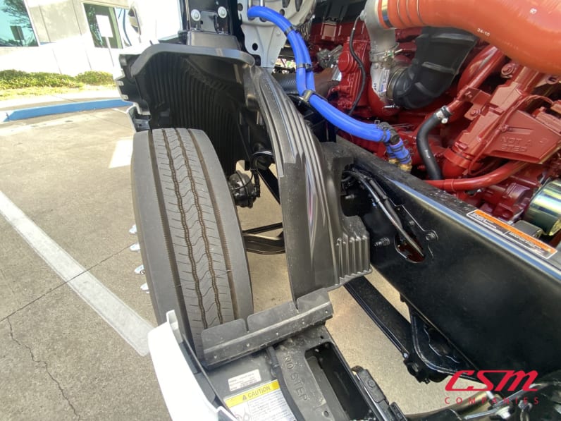 Passenger side front tire tread for this 2026 Mack Pioneer HB64T (Stock number: TM100262)